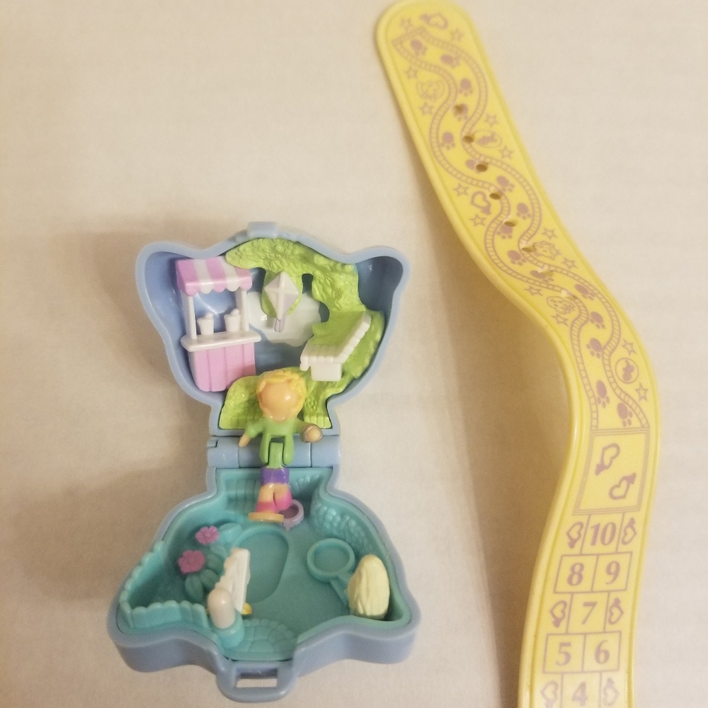 90s Polly Pocket puppy case w wristband & Polly- no fuzzy dog